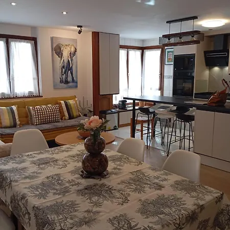 Calderon Playa Daire Gijón